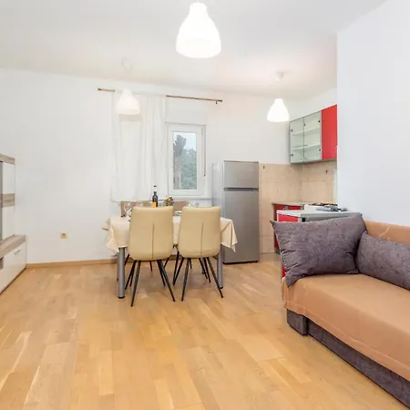 Awesome In Cernik With Wifi Apartment Rijeka